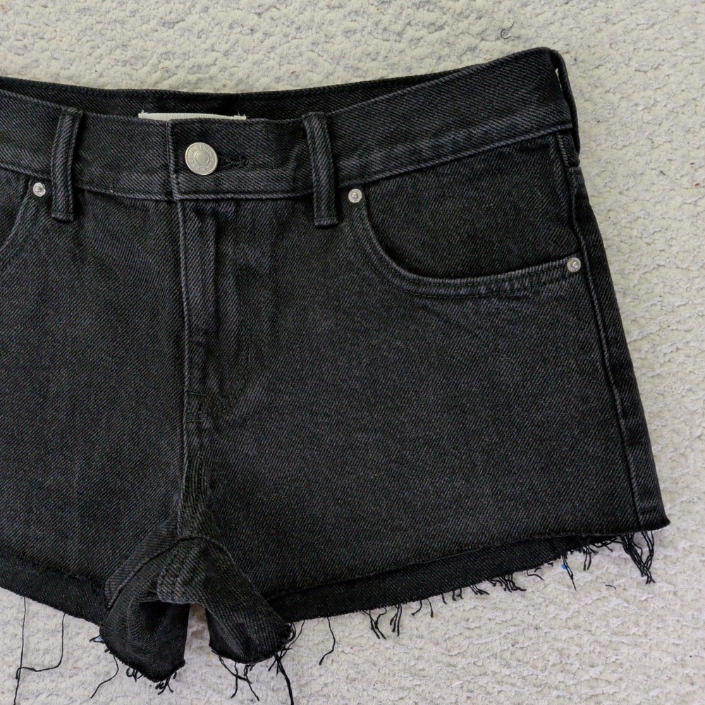 PacSun Womens Low Rise Short‎ Black Denim Cut Off Frayed Hem Size 26 829SP236551 - Picture 5 of 9